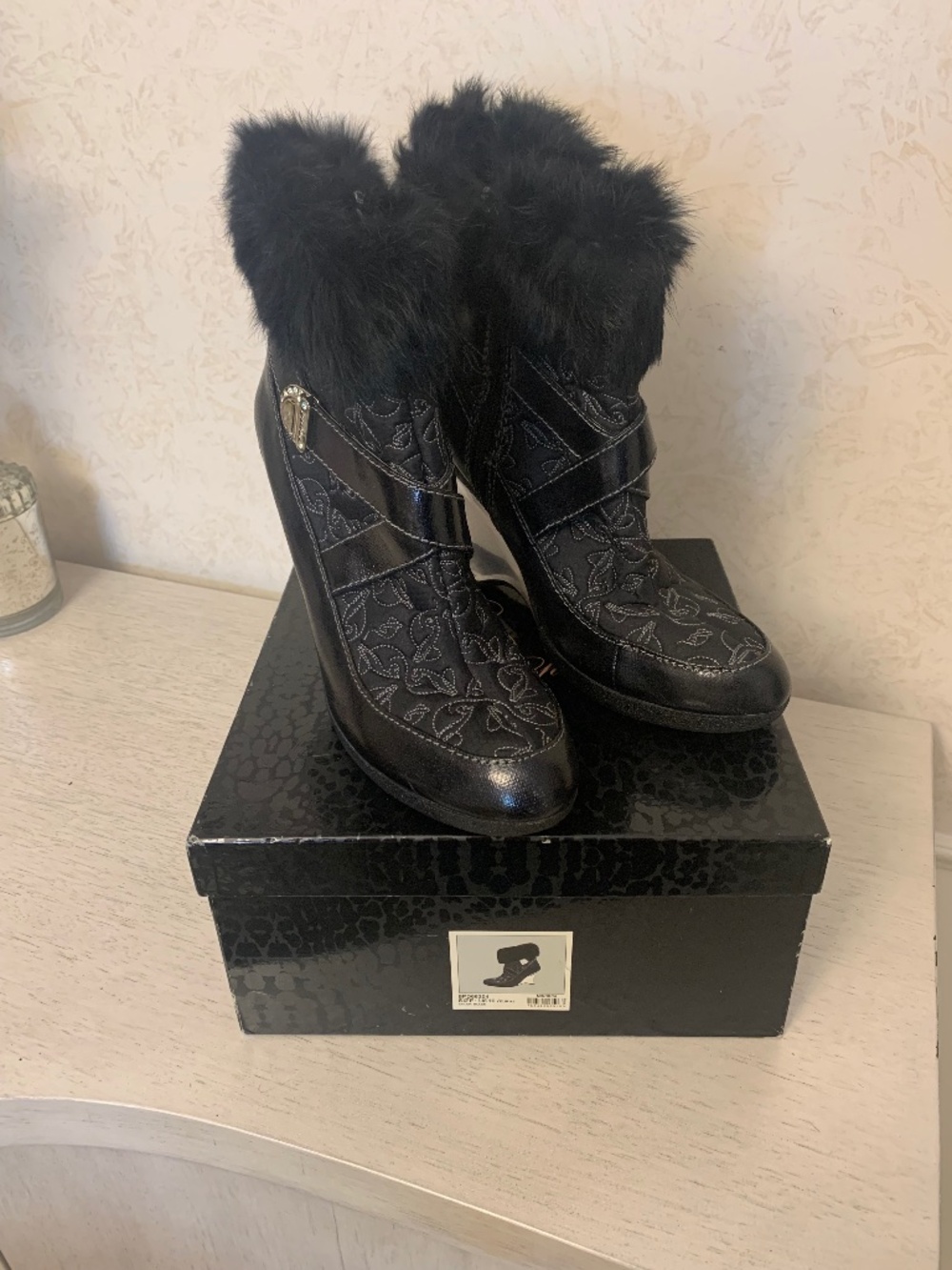 Baby Phat Black and White Ankle Booties with Faux Fur, Size 10